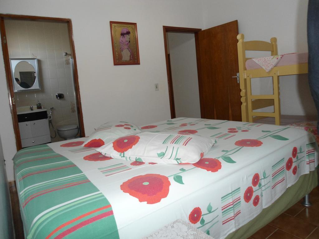 Casa Temporada Gratao 06 Min Dos Parques Thermas Olímpia Chambre photo